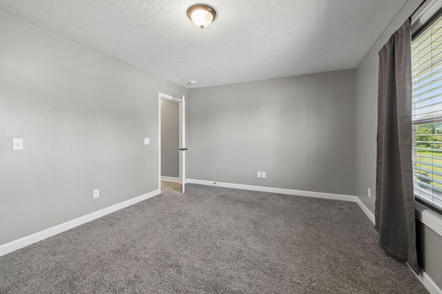 2892 Highway 52, E, Lafayette, TN 37083