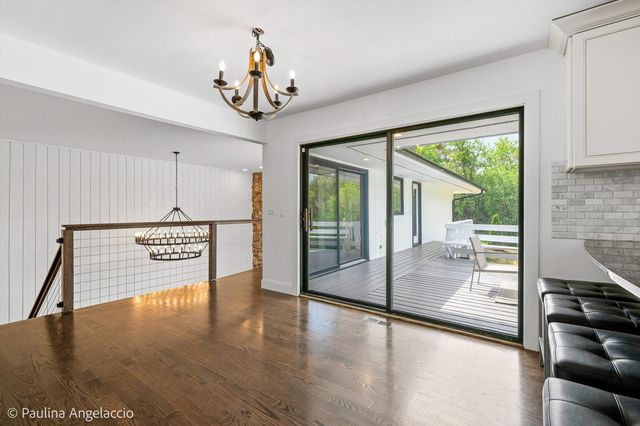 312 Ridge Road, Barrington Hills, IL 60010