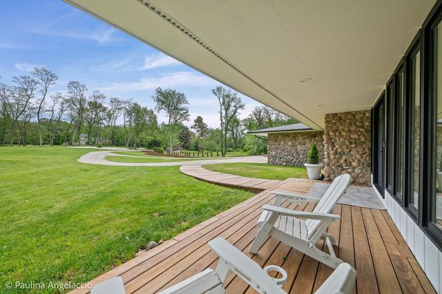 312 Ridge Road, Barrington Hills, IL 60010