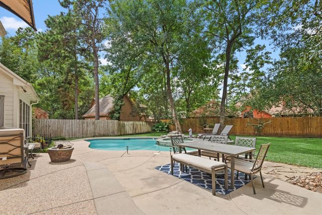 3 Warbler Place, The Woodlands, TX 77381