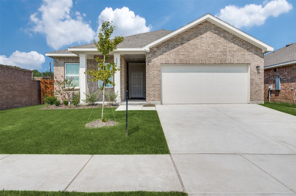 8201 Bufflehead Drive, Fort Worth, TX 76179