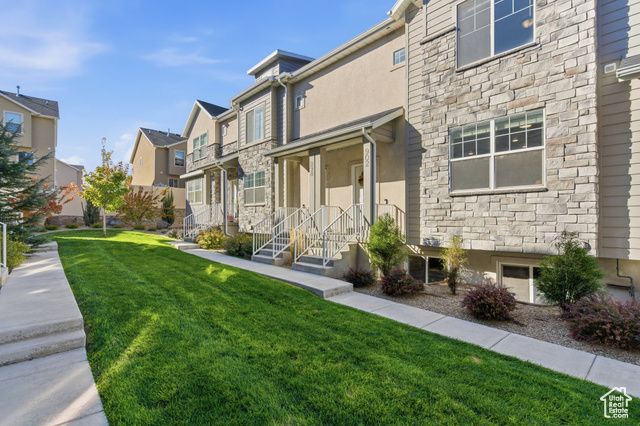 902 N 1120 E, Spanish Fork, UT 84660