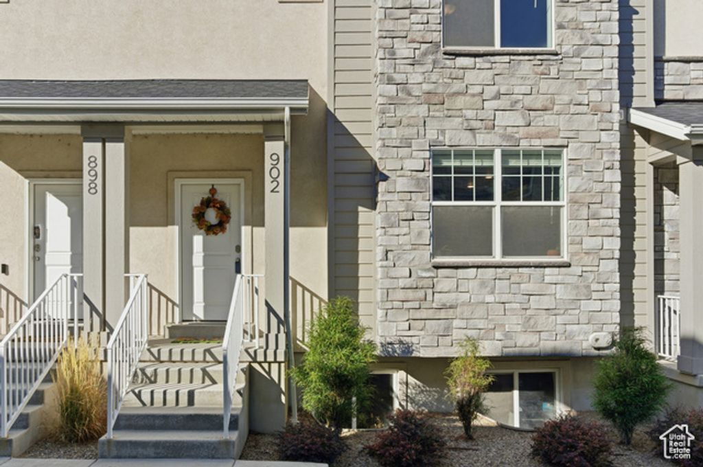 902 N 1120 E, Spanish Fork, UT 84660