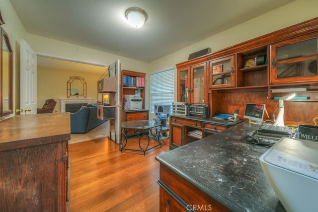 1036 Meadowlake Lane, Lake Elsinore, CA 92530