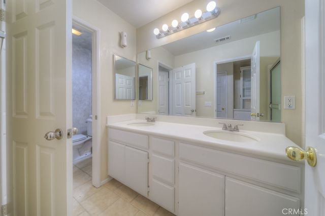 1036 Meadowlake Lane, Lake Elsinore, CA 92530