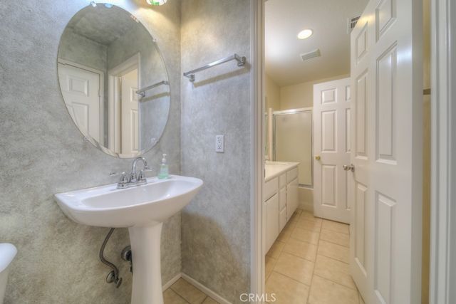 1036 Meadowlake Lane, Lake Elsinore, CA 92530