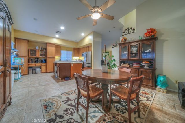 1036 Meadowlake Lane, Lake Elsinore, CA 92530