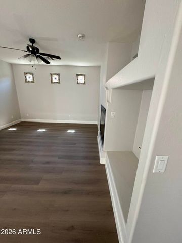 2706 E Longhorn Place, Chandler, AZ 85286
