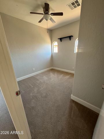 2706 E Longhorn Place, Chandler, AZ 85286