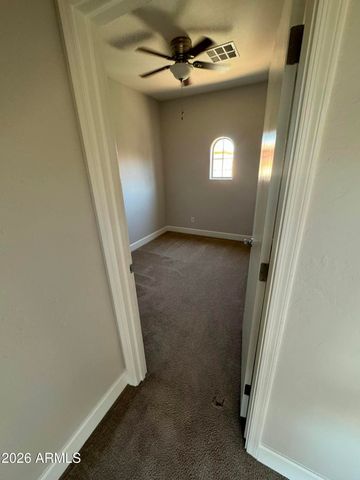 2706 E Longhorn Place, Chandler, AZ 85286
