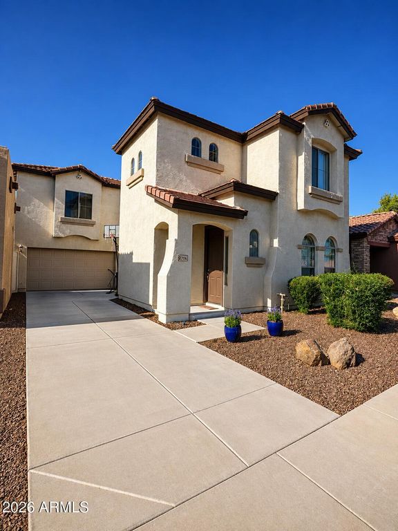 2706 E Longhorn Place, Chandler, AZ 85286