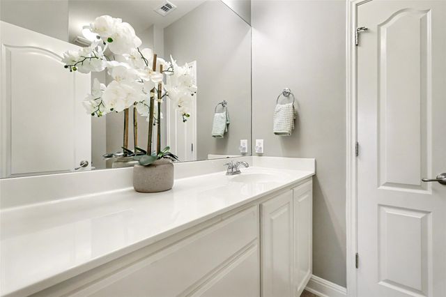 10201 Loxley LN, Austin, TX 78717