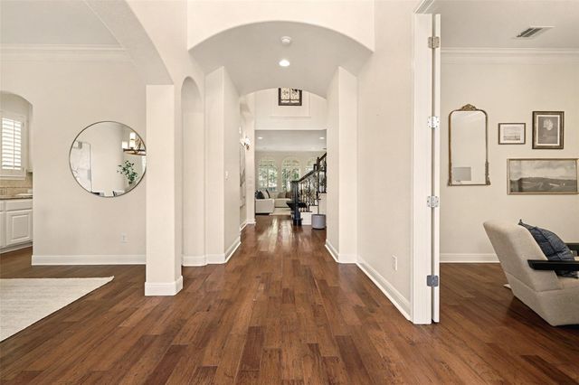 10201 Loxley LN, Austin, TX 78717