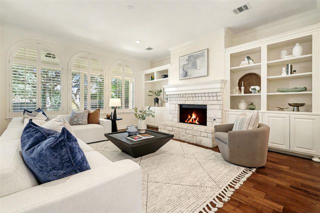 10201 Loxley LN, Austin, TX 78717