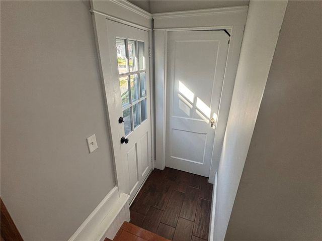61 Warwick Avenue, Cranston, RI 02905