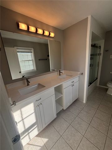 61 Warwick Avenue, Cranston, RI 02905