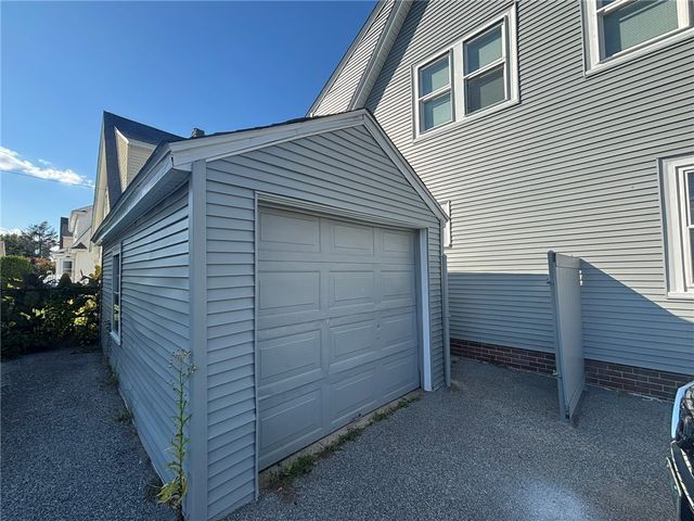 61 Warwick Avenue, Cranston, RI 02905