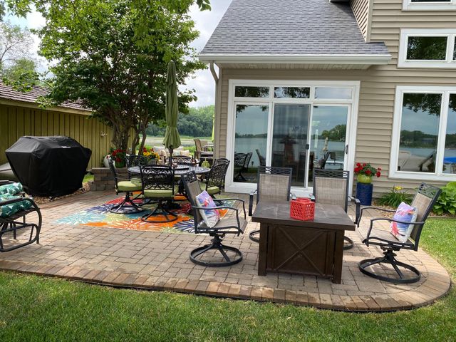 4276 114th Avenue NE, Spicer, MN 56288