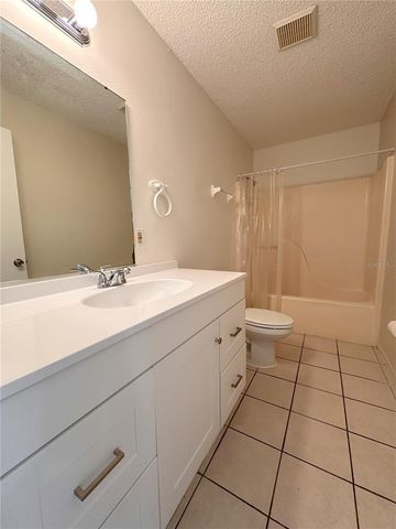 77 BOUNDARY BOULEVARD B, Rotonda West, FL 33947