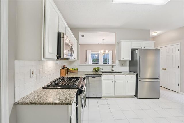 4060 Ridgefair Drive, Cumming, GA 30040