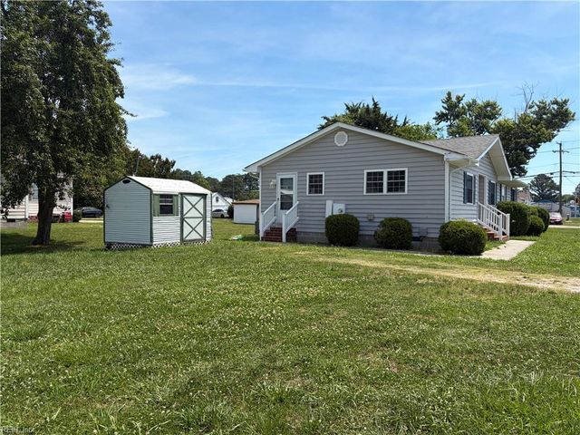 2 Butler Farm RD, Hampton, VA 23666