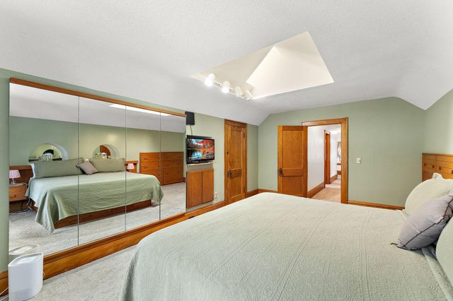 4348 Lyndale Avenue S, Minneapolis, MN 55409