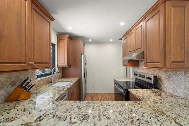 4339 Gulf Pines DR, Sanibel, FL 33957