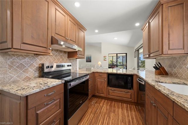 4339 Gulf Pines DR, Sanibel, FL 33957