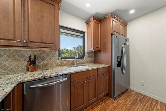 4339 Gulf Pines DR, Sanibel, FL 33957