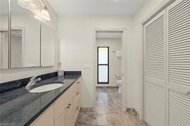 4339 Gulf Pines DR, Sanibel, FL 33957