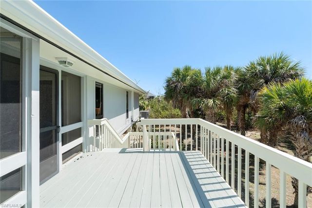 4339 Gulf Pines DR, Sanibel, FL 33957