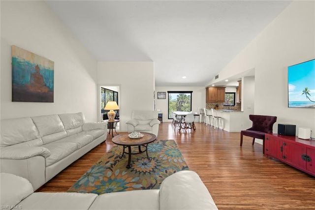 4339 Gulf Pines DR, Sanibel, FL 33957