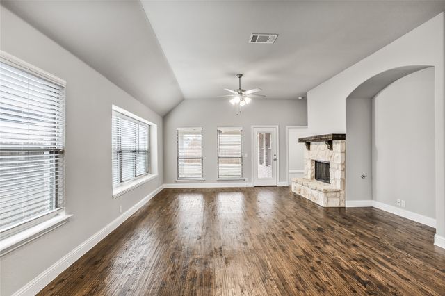 2503 Saint Lawrence Drive, Sherman, TX 75092