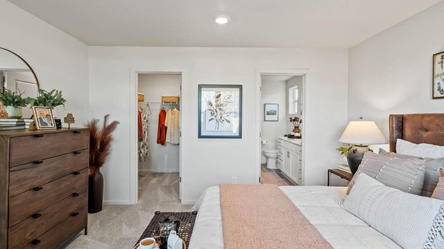 214 Darlington Street, Medford, OR 97501