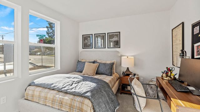 214 Darlington Street, Medford, OR 97501