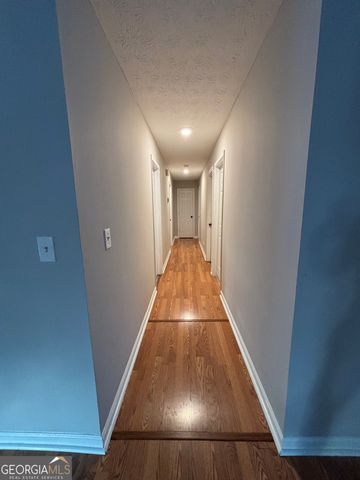 1962 Joanne Drive, Loganville, GA 30052