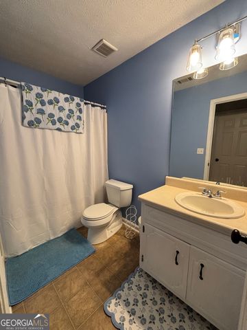 1962 Joanne Drive, Loganville, GA 30052