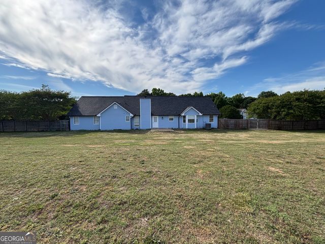 1962 Joanne Drive, Loganville, GA 30052