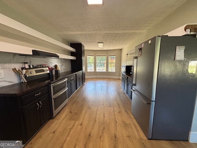 1962 Joanne Drive, Loganville, GA 30052