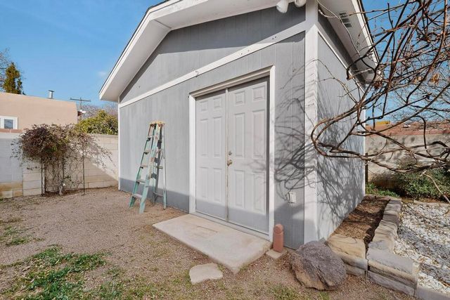 3120 Madeira Drive NE, Albuquerque, NM 87110