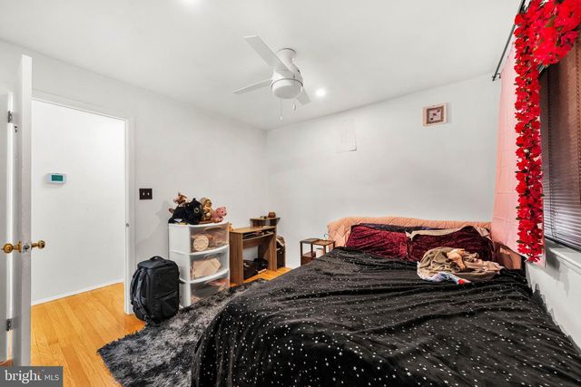 16 JACOB CT, Ewing, NJ 08628