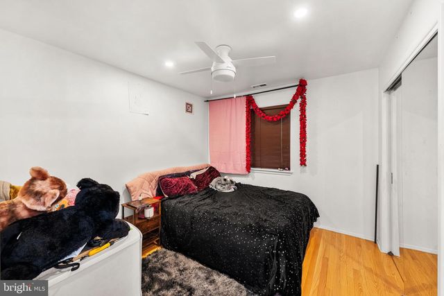 16 JACOB CT, Ewing, NJ 08628