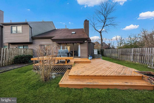 16 JACOB CT, Ewing, NJ 08628