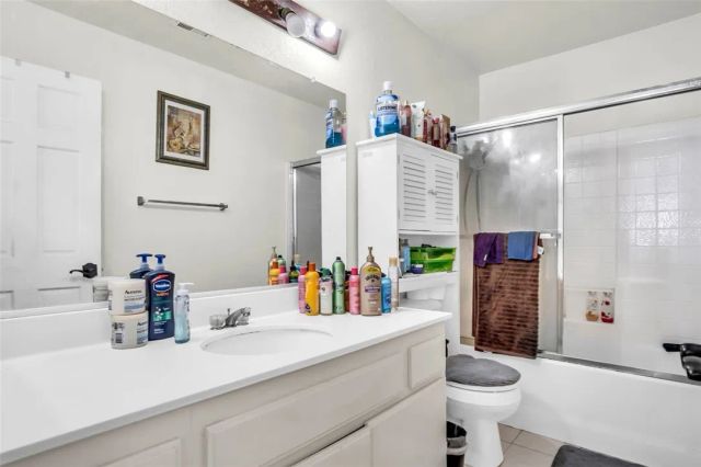 27551 Eastwind, Corona, CA 92883