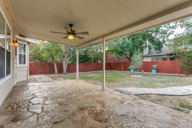 1109 Lauran Park, Schertz, TX 78154