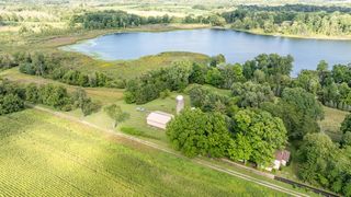 13228 Dutch Settlement Road, Marcellus, MI 49067