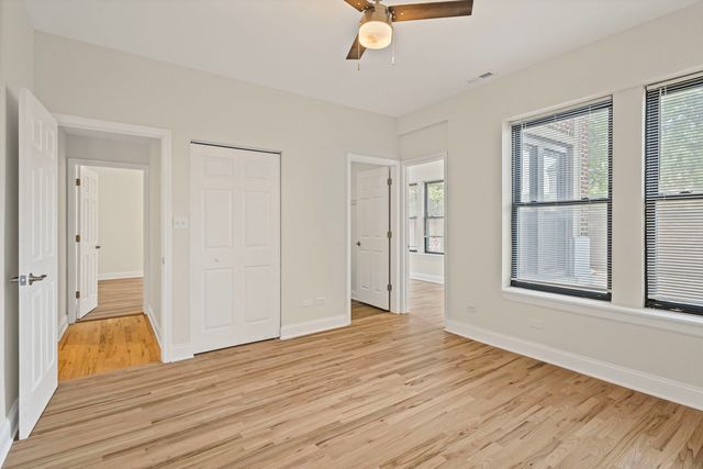 4557 S MICHIGAN Avenue 1, Chicago, IL 60615