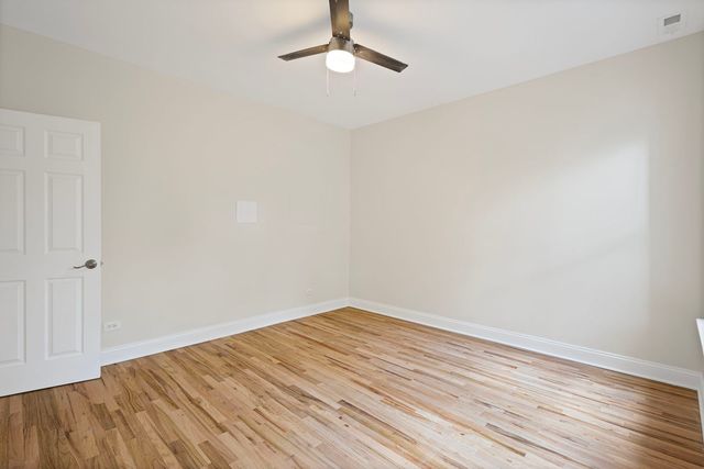 4557 S MICHIGAN Avenue 1, Chicago, IL 60615