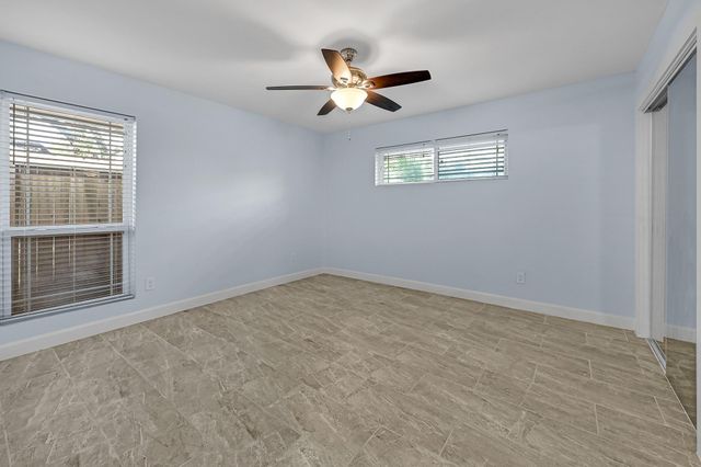 5623 Cerritos Drive, Houston, TX 77035