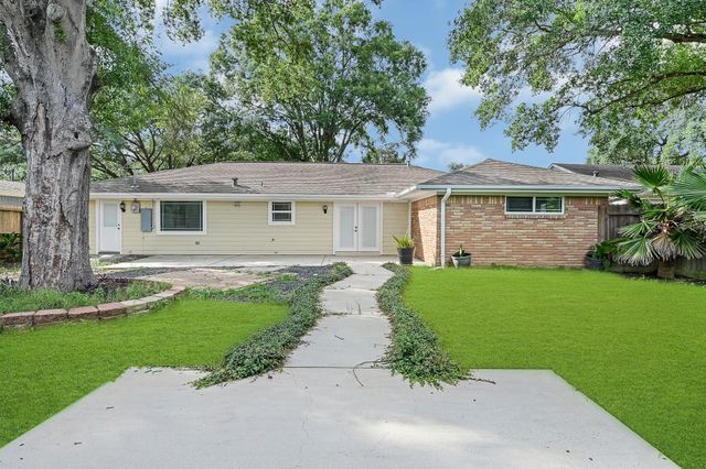 5623 Cerritos Drive, Houston, TX 77035